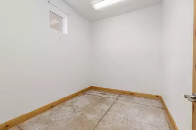 309 E 400 N, Ivins, UT 84738 - Photo 12