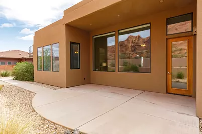 309 E 400 N, Ivins, UT 84738 - Photo 26