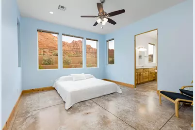 309 E 400 N, Ivins, UT 84738 - Photo 10