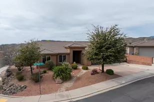 555 N Torey Ln, Hurricane, UT 84737 - Photo 2
