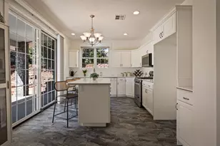 339 W Sandstone Circle, Saint George, UT 84790 - Photo 8