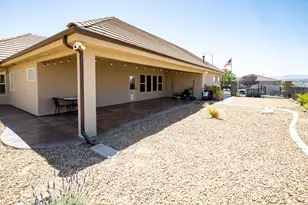 1285 S Indian Knolls Dr, Washington, UT 84780 - Photo 10