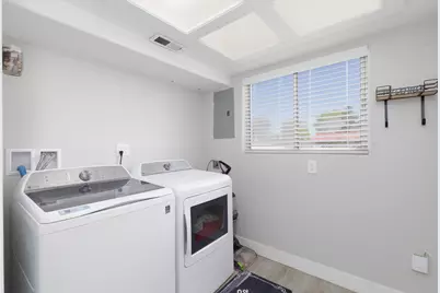 275 E 400 N, Parowan, UT 84761 - Photo 26