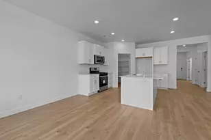 1810 S Queens Garden Dr, Washington, UT 84780 - Photo 18