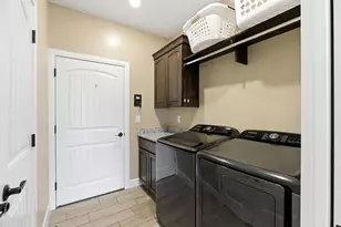 2424 S 630 W, Hurricane, UT 84737 - Photo 18