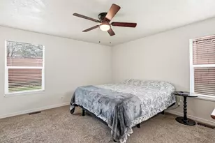 1177 S Mountain View Dr, Cedar City, UT 84720 - Photo 20