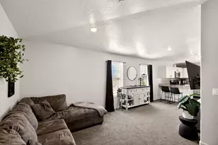 133 N Rock Canyon St, Hurricane, UT 84737 - Photo 6