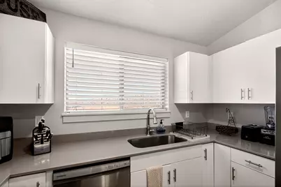 133 Rock Canyon St #J301, Hurricane, UT 84737 - Photo 12