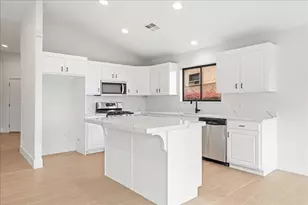 872 W 680 N, Saint George, UT 84770 - Photo 18