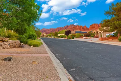 207 N Painted Hills Dr, Ivins, UT 84738 - Photo 54
