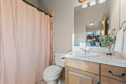 207 N Painted Hills Dr, Ivins, UT 84738 - Photo 36