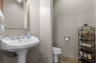 207 N Painted Hls Dr, Ivins, UT 84738 - Photo 44