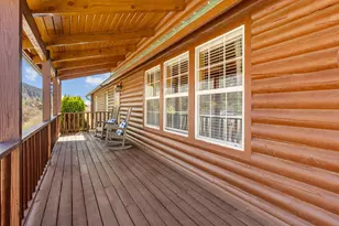 921 W Chu Wi Path, New Harmony, UT 84757 - Photo 2