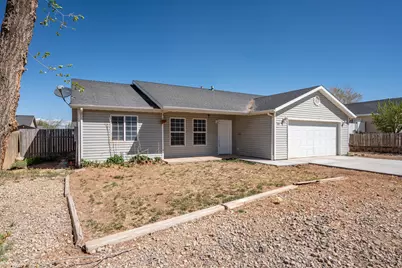 518 W 2050 N, Cedar City, UT 84721 - Photo 2