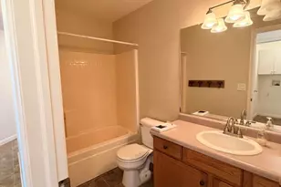 787 S 220 E Cir, Ivins, UT 84738 - Photo 22