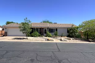 787 S 220 E Cir, Ivins, UT 84738 - Photo 2