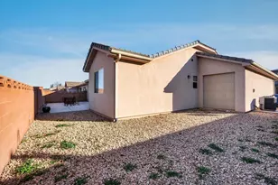 1269 E Pine Valley St, Washington, UT 84780 - Photo 36