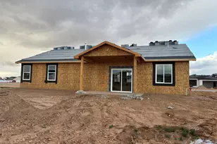 946 E Remington Rd, Enoch, UT 84721 - Photo 2