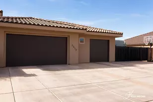 2050 S Arabian Way E, Washington, UT 84780 - Photo 2