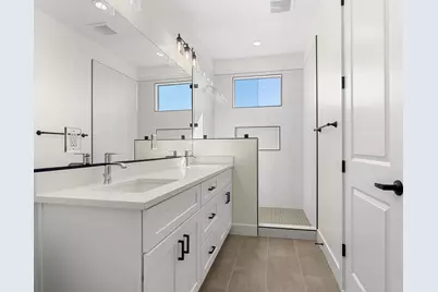 2040 W 320 S, Hurricane, UT 84737 - Photo 12