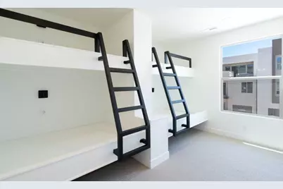 709 W Vista Sur Ln #129, Saint George, UT 84790 - Photo 8