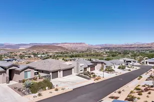 1941 W Weeping Rock, Hurricane, UT 84737 - Photo 2
