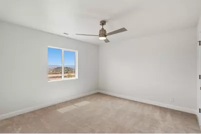 980 E Coyote Crest Dr, Washington, UT 84780 - Photo 32