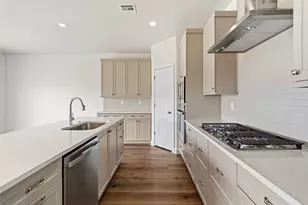 980 E Coyote Crest Dr, Washington, UT 84780 - Photo 14