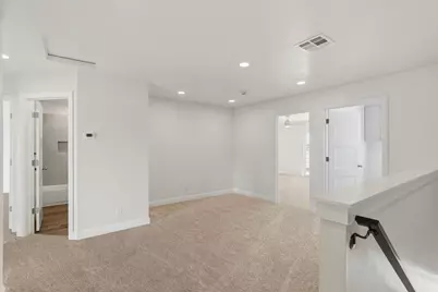 980 E Coyote Crest Dr, Washington, UT 84780 - Photo 18