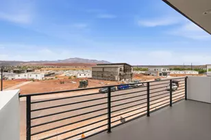 980 E Coyote Crest Dr, Washington, UT 84780 - Photo 24