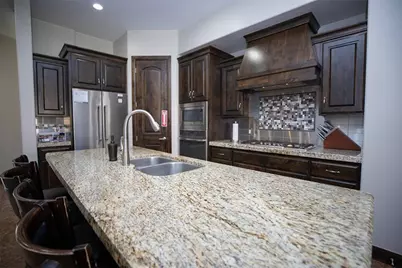 2009 N Coral Ridge Dr, Washington, UT 84780 - Photo 12