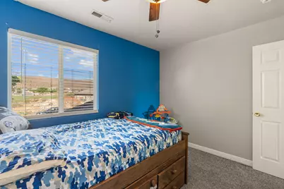 924 N 100 W, Hurricane, UT 84737 - Photo 32