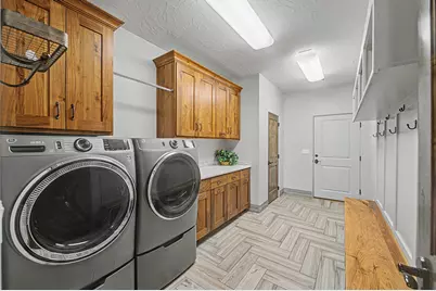 296 S 1075 W, Parowan, UT 84761 - Photo 32