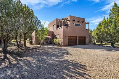 693 N Pinion Hills Dr, Dammeron Valley, UT 84783 - Photo 1