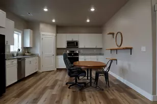 1090 S Independence Dr, Big Water, UT 84741 - Photo 6