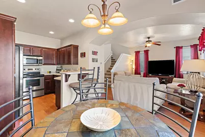 2484 Manzoni Rd, Santa Clara, UT 84765 - Photo 2