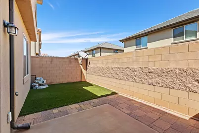 2484 Manzoni Rd, Santa Clara, UT 84765 - Photo 6