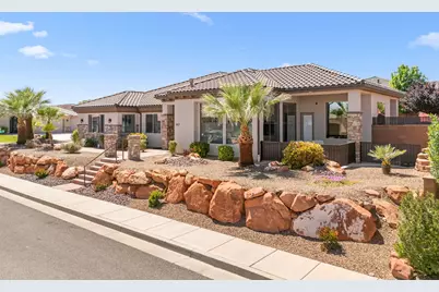 1947 N Park Grove Dr, Washington, UT 84780 - Photo 2