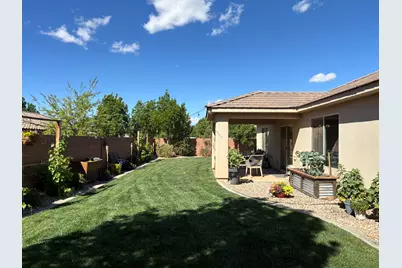 952 E 3800 S, Washington, UT 84780 - Photo 30