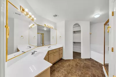 252 W 800 S, Ivins, UT 84738 - Photo 6