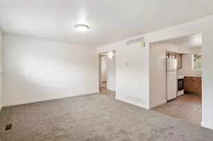 225 W 1030 N, Orem, UT 84058 - Photo 12