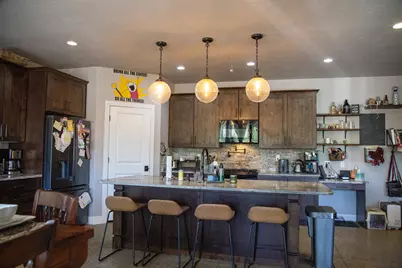 3293 S Noble Dr, Washington, UT 84780 - Photo 4