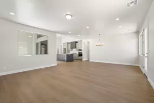 1584 N Ascent St, Washington, UT 84780 - Photo 10