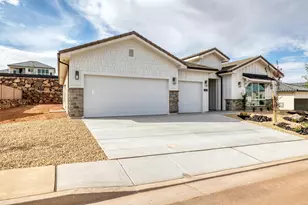 1284 E Andromeda St, Washington, UT 84780 - Photo 2