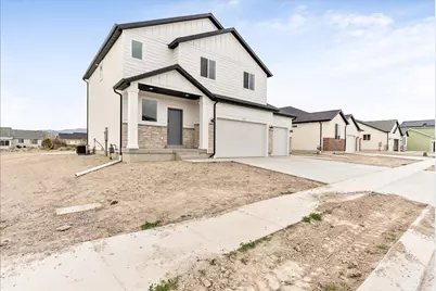 3661 N Columbine Way #382, Eagle Mountain, UT 84005 - Photo 2