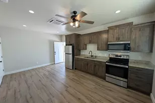 1023 W Little Pinion Way, Apple Valley, UT 84737 - Photo 36