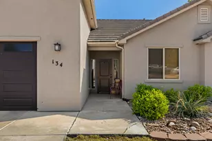 134 N 300 W, Washington, UT 84780 - Photo 2