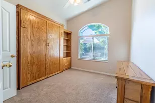 249 E Canterwood Dr, Washington, UT 84780 - Photo 14