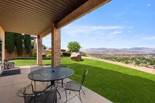 579 N Ridgecrest Cir, Saint George, UT 84770 - Photo 32