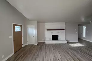 570 S Main St, Saint George, UT 84770 - Photo 2